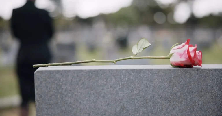 What Happens to a Nursing Home Abuse Case if the Resident Dies Before It Settles?
